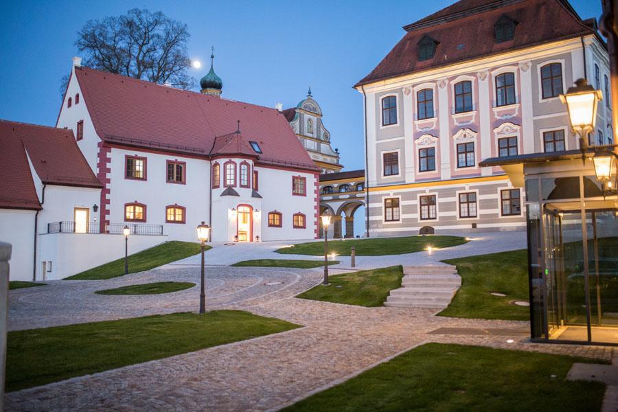 Hotel Schloss Leitheim Екстер'єр фото