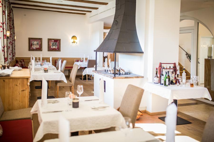 Hotel Schloss Leitheim Екстер'єр фото