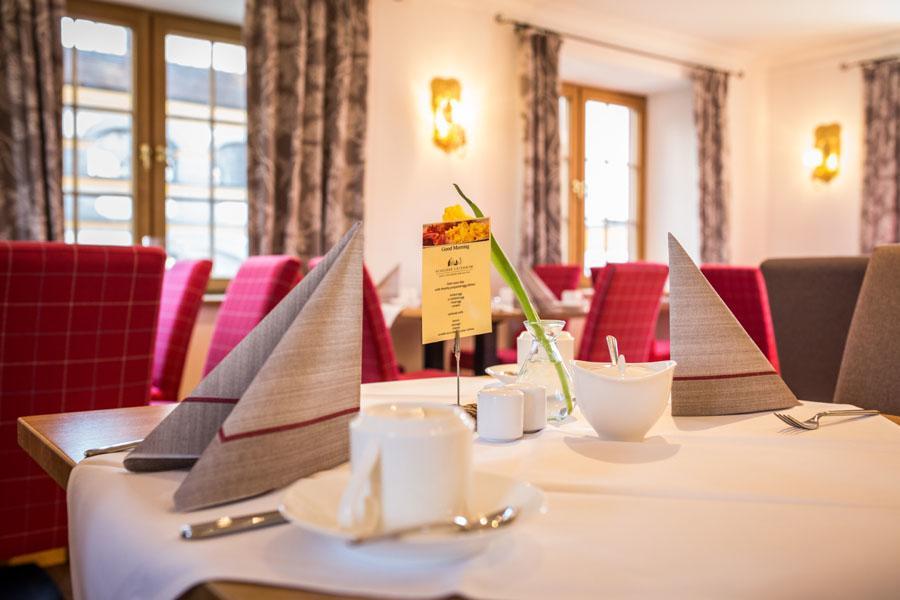 Hotel Schloss Leitheim Екстер'єр фото