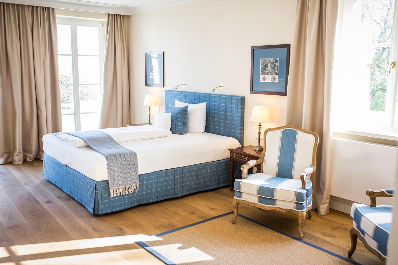 Hotel Schloss Leitheim Екстер'єр фото